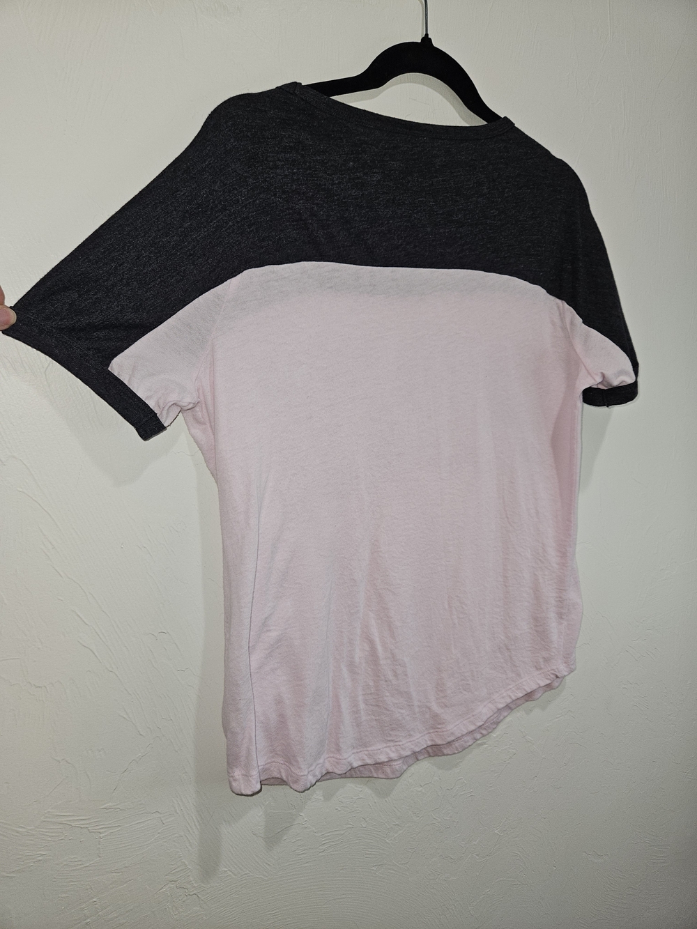PINK Sequin Logo Colorblock Tee Pink Charcoal T-Shirt Short Sleeve Womens Large - Picture 8 of 9